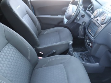 Dacia Lodgy Minivan TCe  115KM 2015 Dacia Lodgy 1.2 TCe, 7 miejsc, Navi, Klima, zdjęcie 8