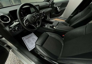 Mercedes Klasa A W177/V177 Hatchback 1.5 180d 116KM 2018 Mercedes-Benz Klasa A kamera 1.5D NAVI gwarancja LED 1.5 Diesel, zdjęcie 17
