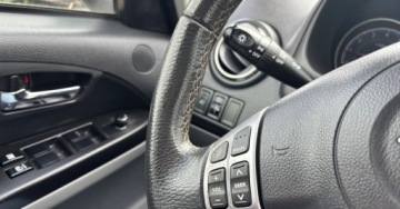 Suzuki SX4 I Sedan 1.6 VVT 120KM 2010 Suzuki SX4 1.6B 120KM zadbany dobrze utrzymany 1.6 Benzyna 120KM, zdjęcie 25