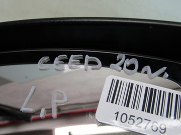 CEED III 20R ZRCÁTKO LEVÉ 1K EU