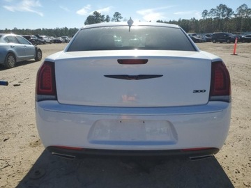 Chrysler 300C II 2022 Chrysler 300 CHRYSLER 300 TOURING 2022 3.6 Benzyna 292KM, zdjęcie 5