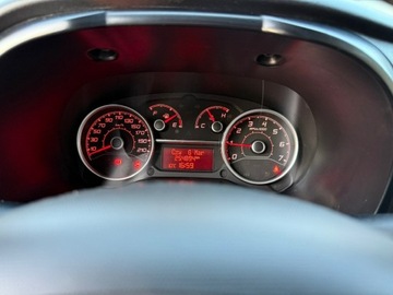 Fiat Doblo IV 1.6 MultiJet 120KM 2019 Fiat Doblo niepełnosprawnych rampa inwalida 2020, zdjęcie 15