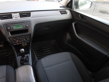 Skoda Rapid II Spaceback 1.2 TSI 85KM 2015 Skoda Rapid 1.2 TSI, Salon Polska, Klima,ALU, zdjęcie 7