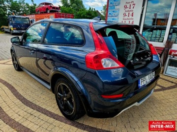 Volvo C30 Hatchback 3d 1.6 D DRIVe 109KM 2010 Volvo C30 Zarejestrowany gotowy do jazdy 1.6 Diesel 110KM, zdjęcie 3