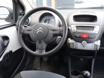 Citroen C1 I Hatchback 3d Facelifting 1.0 i 68KM 2012 Citroen C1 1.0, zdjęcie 6