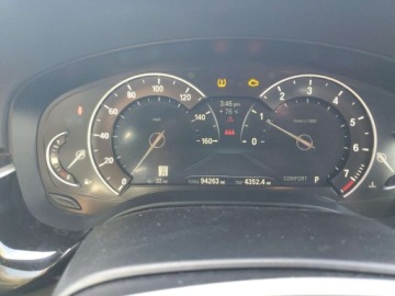 BMW Seria 5 G30-G31 2019 BMW Seria 5 540xi 2019 3.0l 3.0 Benzyna 335KM, zdjęcie 9