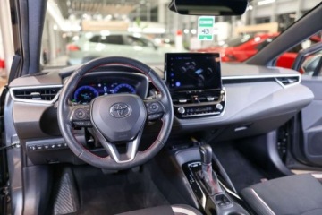 Toyota Corolla XII TS Kombi Facelifting 2.0 Hybrid Dynamic Force 196KM 2024 Toyota Corolla Toyota Corolla 2.0 Hybrid GR Sport Dynamic 2.0 Hybryda 196KM, zdjęcie 23