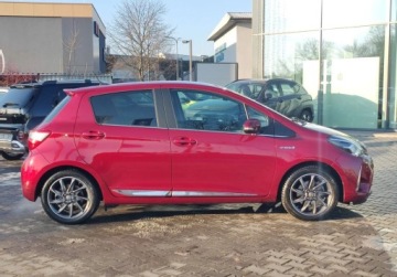 Toyota Yaris III Hatchback 5d Facelifting Hybrid 100KM 2017 Toyota Yaris Hybrid 2017 1.5 100KM Automat 35.967km Salon PL Bezwyp 1wl, zdjęcie 4