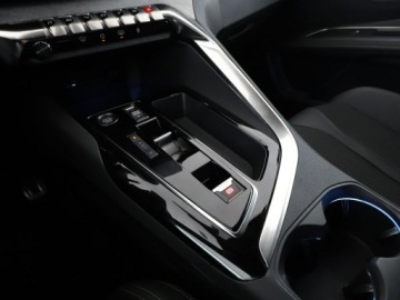 Peugeot 3008 II Crossover Facelifting  1.5 BlueHDi 130KM 2023 Peugeot 3008 GT Line automat navi kamera ACC, zdjęcie 30