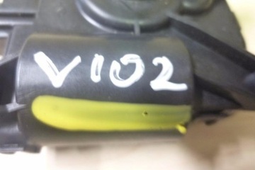 MOTOREK KRYT KOLEKTORU FORD FOCUS III AV6N19B634AA 2011