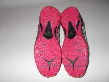 Женские туфли ASICS Gel-Hockey Typhoon 42 26,5 см