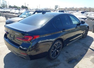 BMW Seria 5 G90-91 2023 BMW Seria 5 2023, 3.0L, od ubezpieczalni, zdjęcie 3