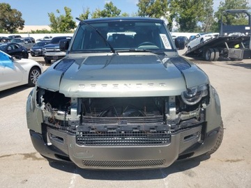 Land Rover Defender IV (L663) 2023 Land Rover Defender 130 X-Dynamic SE 2023 3.0l 3.0 Benzyna 395KM, zdjęcie 5