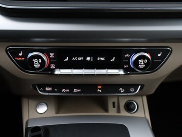 Audi Q5 II SUV Facelifting 2.0 40 TDI 204KM 2022 Audi Q5 40 TDI, Salon Polska, 1. Właściciel, zdjęcie 15
