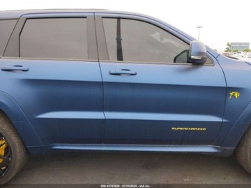 Jeep Grand Cherokee IV 2021 Jeep Grand Cherokee Trackhawk 2021 6.2l 6.2 Benzyna 707KM, zdjęcie 6