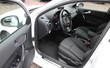 Audi A1 I Sportback 5d Facelifting 1.4 TFSI CoD 150KM 2017 Audi A1 Sportback 1.4B 150KM przeb.31tys zarejestrowany stan idealny 1.4, zdjęcie 5