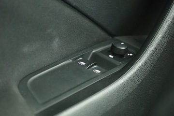 Skoda Kamiq Crossover 1.0 TSI 95KM 2020 Skoda Kamiq 1.0 TSI, Salon Polska, Serwis ASO, zdjęcie 12