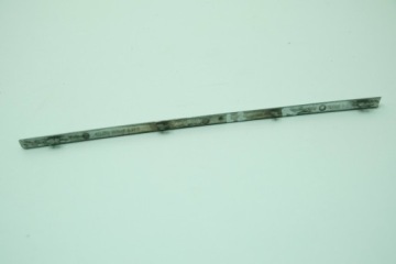 ХРОМИРОВАННАЯ ПОЛОСА РЕШЕТКИ РАДИАТОРА ЛЕВАЯ ВТОРАЯ СВЕРХУ MERCEDES CL W215