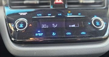 Hyundai IONIQ Electric Facelifting Elektryczny 136KM 2020 Hyundai IONIQ Premium Elektryczny 136KM, zdjęcie 14