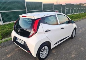 Toyota Aygo II Hatchback 3d Facelifting 1.0 VVT-i 72KM 2021 Toyota Aygo * Salon PL Klimatyzacja * Bardzo zadbana 1 wlasciciel, zdjęcie 4