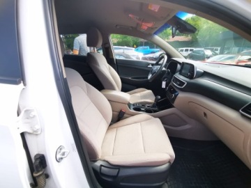 Hyundai Tucson III 2019 Hyundai tucson Automat, Dokumentacja pochodzeniowa, Klimatyzacja, Wersja Se, zdjęcie 9