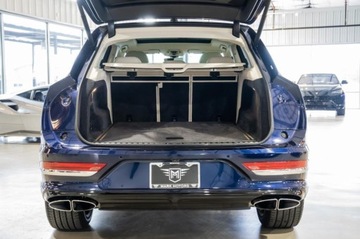 Bentley Bentayga 2021 Bentley Bentayga V8 2021, Bezwypadkowy 4.0 Benzyna 542KM, zdjęcie 9