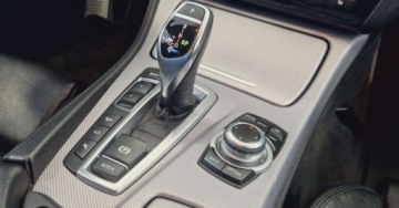 BMW Seria 5 F10-F11 Limuzyna 550i 407KM 2013 BMW Seria 5 550i Salon PL x-drive 408KM Aktywny wydech F10 4.4 Benzyna, zdjęcie 3