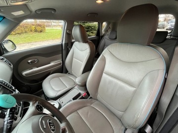 Kia Soul II 2017 Kia Soul zarejestrowany w PL zadbany mozliwa zamiana Elektryczny 110KM, zdjęcie 31