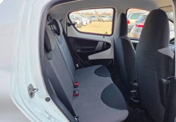 Toyota Aygo I Hatchback 5d Facelifting 1.0 VVT-i 68KM 2012 Toyota Aygo 1,0 Klima 68 km Benzyna 68KM, zdjęcie 16