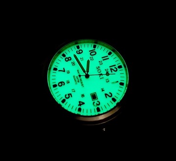 Nowy, wojskowy zegarek Soki z datownikiem, świecąca tarcza