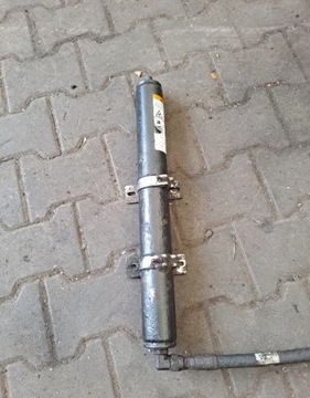 AKUMULATOR 440 PSI 32/925727 JCB 260