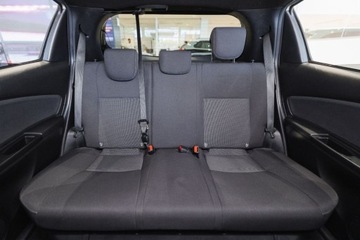 Toyota Yaris III Hatchback 5d Facelifting 2017 1.5 Hybrid 100KM 2018 Toyota Yaris Hybrid 100 Selection 1.5 Hybryda 100KM, zdjęcie 31