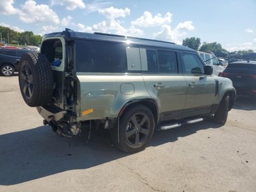 Land Rover Defender IV (L663) 2023 Land Rover Defender 130 X-Dynamic SE 2023 3.0l 3.0 Benzyna 395KM, zdjęcie 3