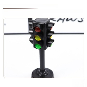 МИНИ МОДЕЛЬ СВЕТОФОРА ОБРАЗОВАТЕЛЬНАЯ