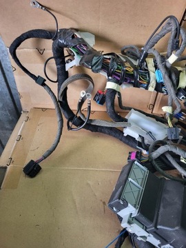 Комплект магнитолы CD500 + проводка Astra J