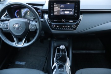 Toyota Corolla XII Sedan 1.5 VVT-i 125KM 2021 Toyota Corolla 1.5 VVT-i, Salon Polska, zdjęcie 11
