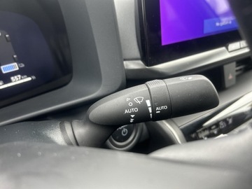 Toyota C-HR II SUV 1.8 Hybrid 140KM 2024 Toyota C-HR 1.8 Hybrid Style Toyota C-HR Ng Hybrid, zdjęcie 18