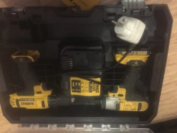НАБОР ИНСТРУМЕНТОВ DEWALT DCK268P2T+ ТЕПЛОВАЯ ПИСТОЛЕТКА DCE530N