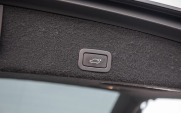 Volvo XC60 I SUV Facelifting 2.0 D4 DRIVE-E 190KM 2015 Volvo XC 60 D4 190KM SUMMUM Xenon Skora Navi Virtual Panorama El.Klapa Ful, zdjęcie 29