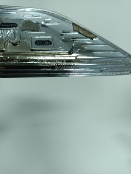 VW TIGUAN II 5NA ZNAK NA BLATNÍK 5NG853688C