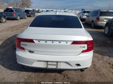 Volvo S90 II 2018 Volvo S90 2018 Volvo S90 T5 AWD Momentum 2.0 Benzyna 250KM, zdjęcie 3