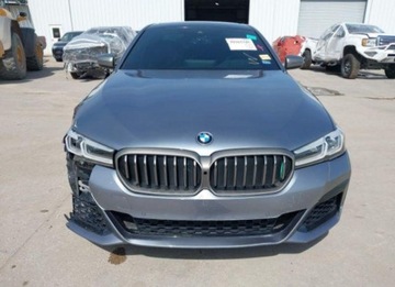 BMW Seria 5 G30-G31 2021 BMW Seria 5 2021, 4.4L, 4x4, M550i, od ubezpieczalni 4.4 Benzyna 523KM, zdjęcie 1