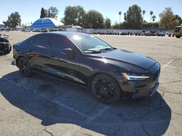 Volvo S60 III 2024 Volvo S60 Plus 2024 2.0l 2.0 Benzyna 247KM, zdjęcie 4