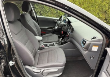 Hyundai IONIQ Hatchback 1.6 GDi 141KM 2017 Hyundai IONIQ 1.6 Hybrid 141KM Climatronic Kamera Led Bezwypadkowy Dla wym, zdjęcie 29