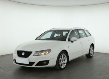 Seat Exeo ST Facelifting 2.0 TDI CR DPF 143KM 2012 Seat Exeo 2.0 TDI, Salon Polska, Serwis ASO, zdjęcie 1