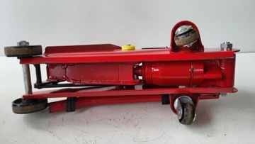 DYNAMIC ZQ20011R MAX ГИДРАВЛИЧЕСКИЙ ПОДЪЕМНИК 2000 кг В ХОРОШЕМ СОСТОЯНИИ GWR