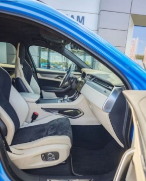 Jaguar F-Pace SVR Facelifting 5.0P V8 550KM 2021 Jaguar F-Pace F-PACE X761 5.0 V8 SC Petrol - AJ133 5.0 V8 SC 550KM AWD SVR, zdjęcie 17