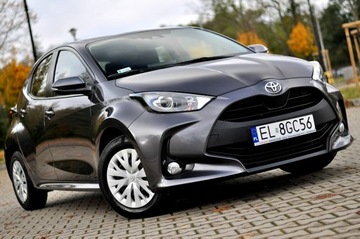 Toyota Yaris IV Hatchback 1.5 Dynamic Force 125KM 2021 Toyota Yaris 1.5 125KM Klima Led Kamera Polski