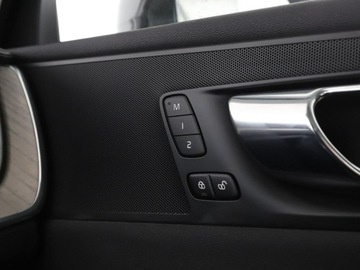 Volvo XC60 II Crossover T8 Twin Engine 390KM 2020 Volvo XC 60 PHEV skóra el. fotele full LED navi, zdjęcie 35