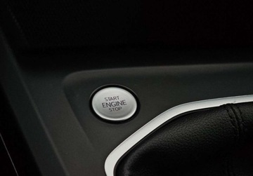 Volkswagen Golf VIII Variant 2.0 TDI 115KM 2023 Volkswagen Golf 2.0 TDI 115KM 1WL SalonPL Czujniki Grupa Adamowscy 2.0, zdjęcie 32